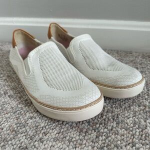 Dr Scholls White Madi Knit Slip On Size 9